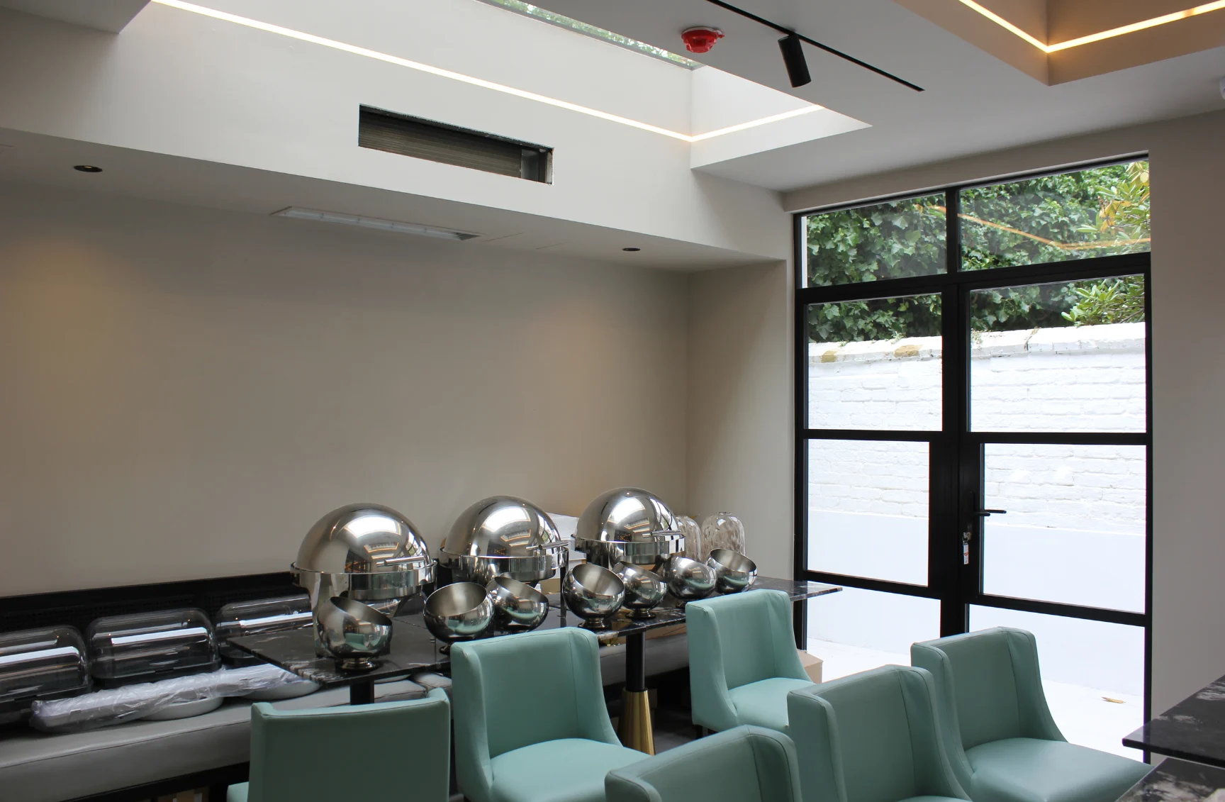 Ducted air conditioning in a hair salon