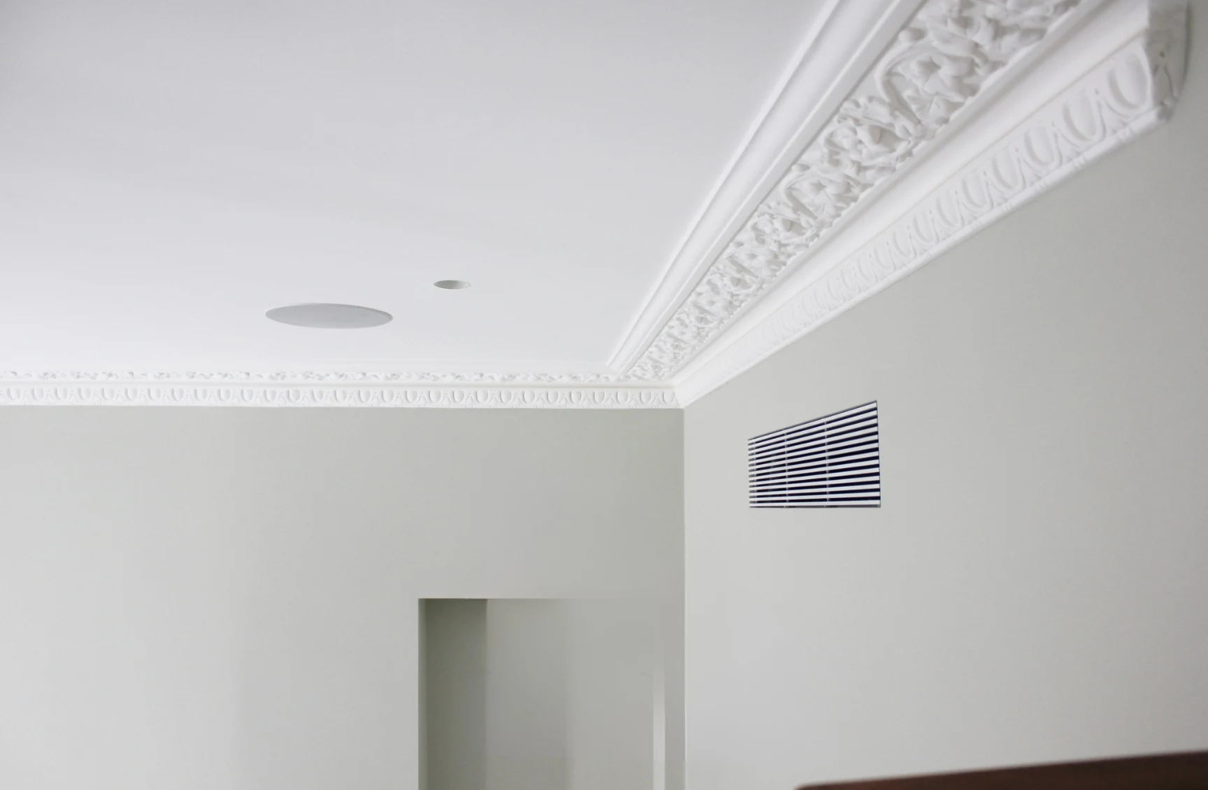 Ducted air conditioning installation